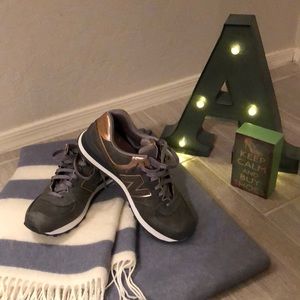NWOT New Balance 574 athleisure shoes